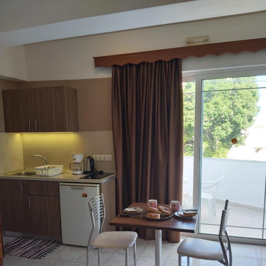 Bay View Apartment Faliraki Luaran gambar